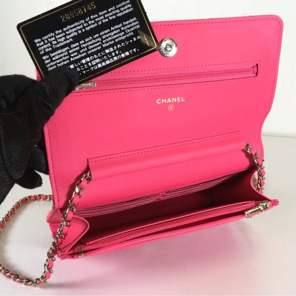 Chanel Wallet on Chain - Picture 3 of 5